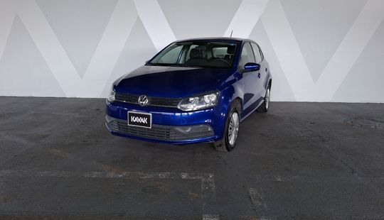 Volkswagen • Polo