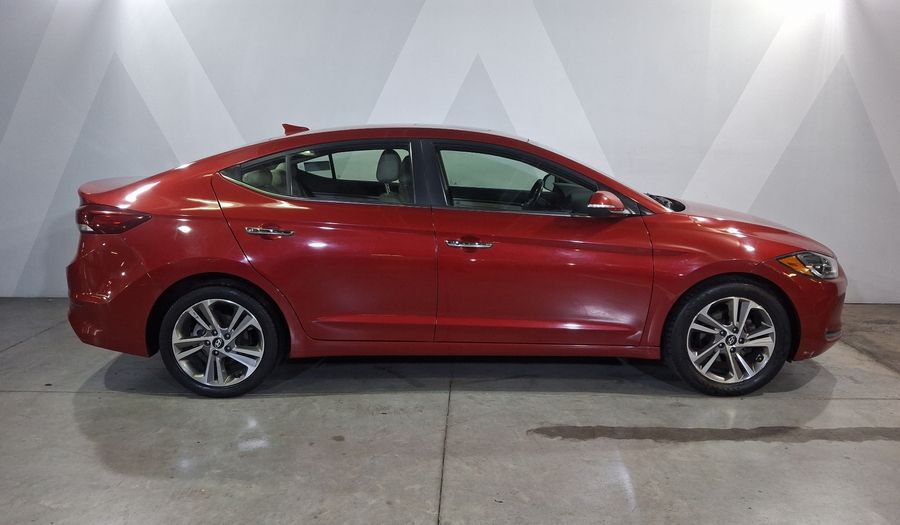 Hyundai Elantra 2.0 LIMITED TECH NAVI AT Sedan 2017