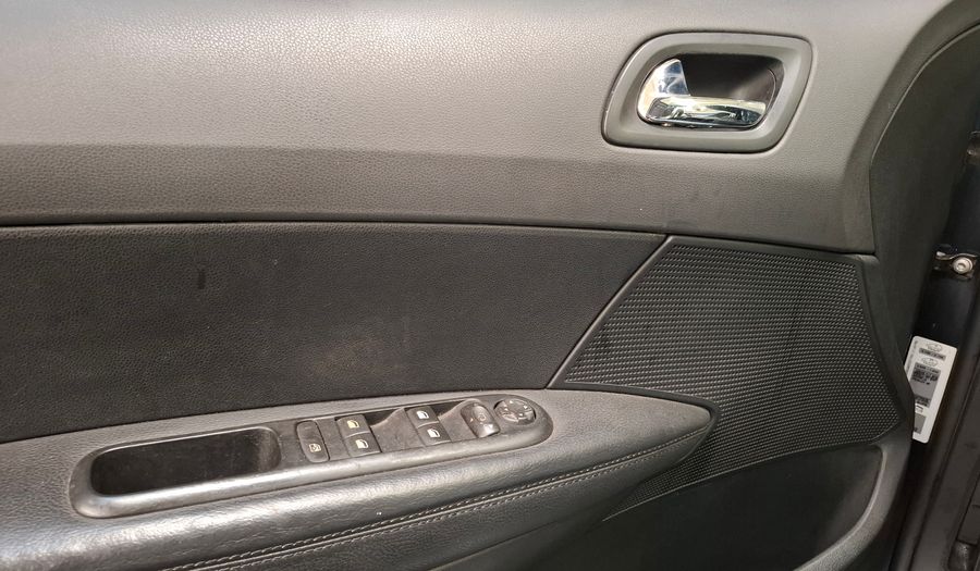 Peugeot 408 2.0 16V ALLURE+ Sedan 2015