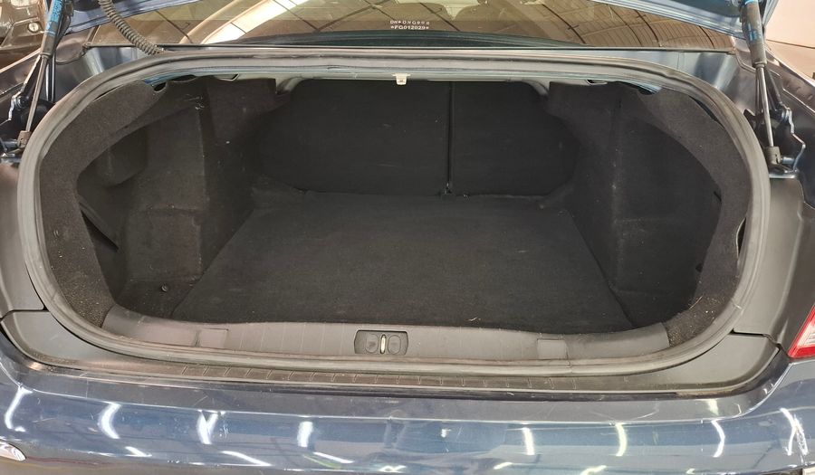 Peugeot 408 2.0 16V ALLURE+ Sedan 2015