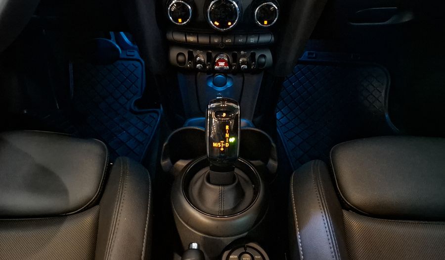 Mini Cooper S 2.0 COOPER ESSENTIAL DCT Hatchback 2022