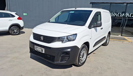 Peugeot • Partner