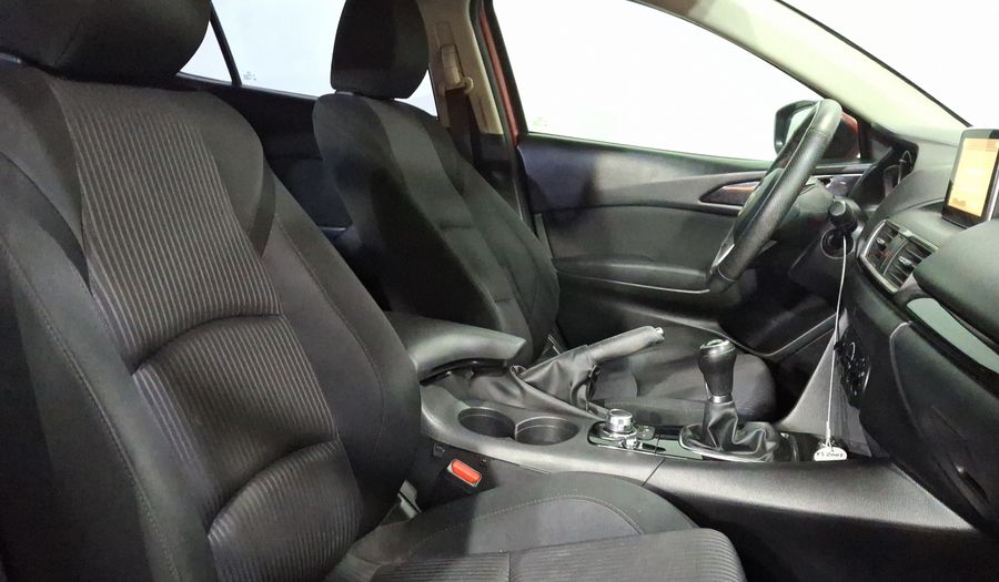 Mazda 3 2.0 SEDAN I TOURING TM Sedan 2016