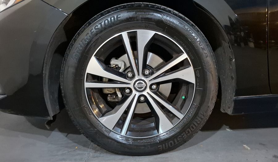 Nissan Sentra 2.0 ADVANCE Sedan 2020