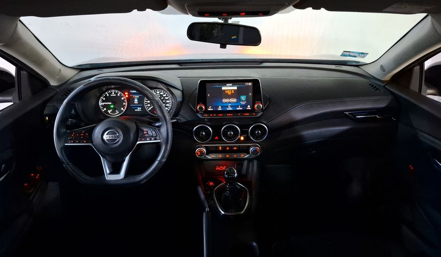 Nissan Sentra 2.0 ADVANCE Sedan 2020