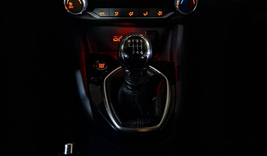 Nissan Sentra 2.0 ADVANCE Sedan 2020