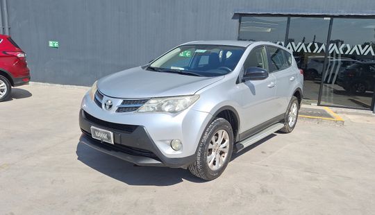 Toyota • RAV4