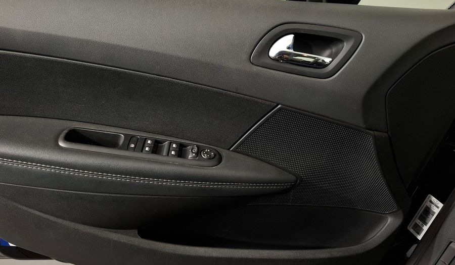 Peugeot 308 1.6 HDI FELINE Hatchback 2018