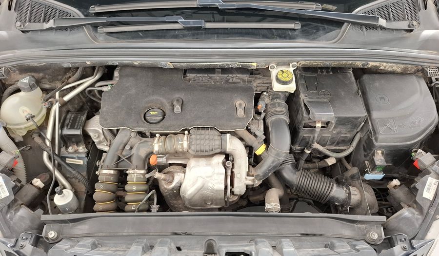 Peugeot 308 1.6 HDI FELINE Hatchback 2018
