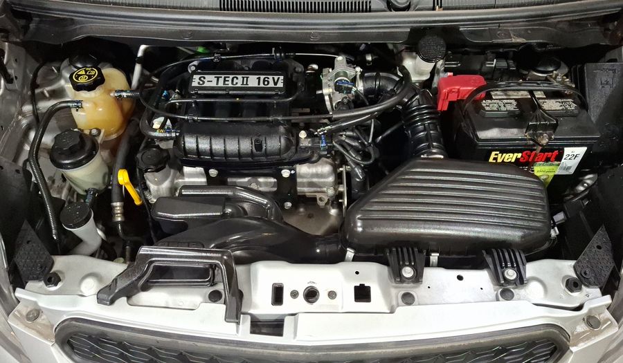 Chevrolet Spark 1.4 LT B MT Hatchback 2016