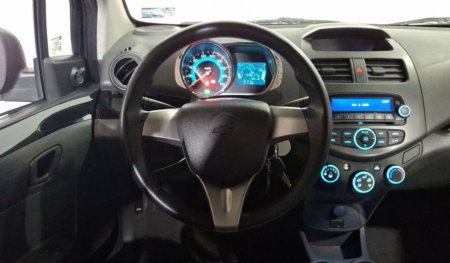 Chevrolet Spark 1.4 LT B MT Hatchback 2016