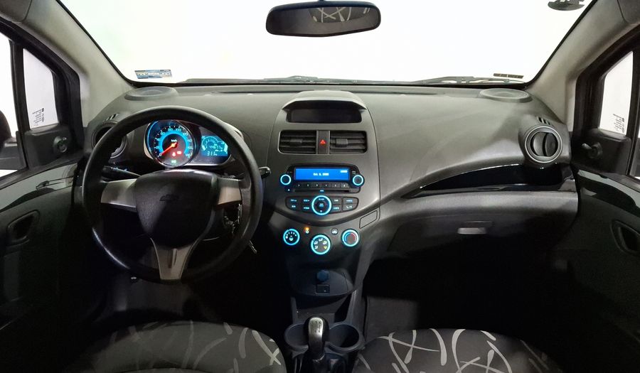 Chevrolet Spark 1.4 LT B MT Hatchback 2016