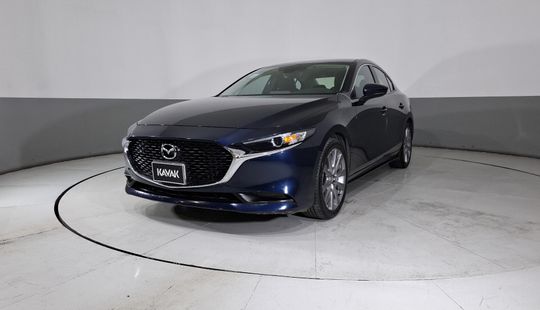 2020 • 84,414 km • Automático