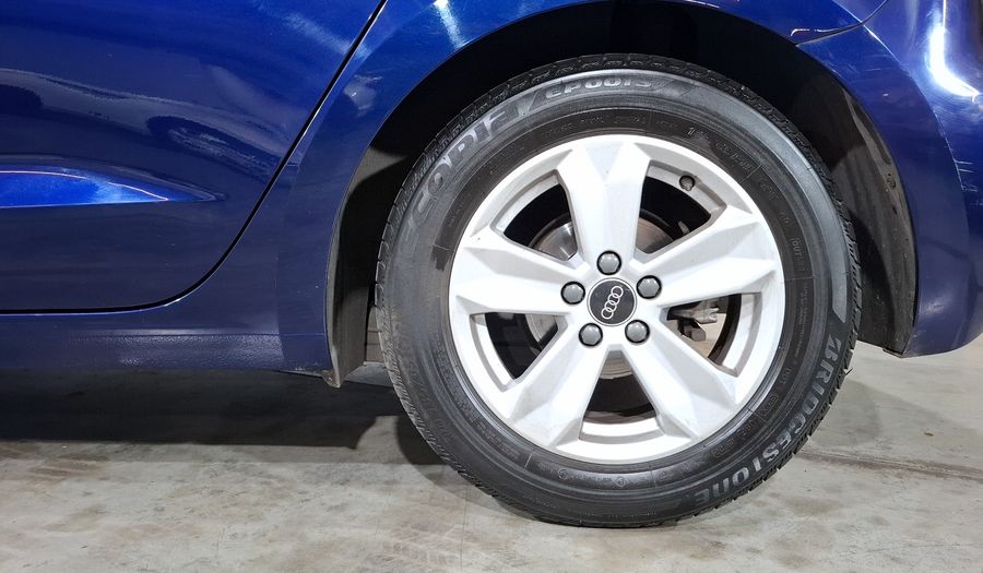 Audi A1 1.0 SB 30 TFSI URBAN DCT Hatchback 2023