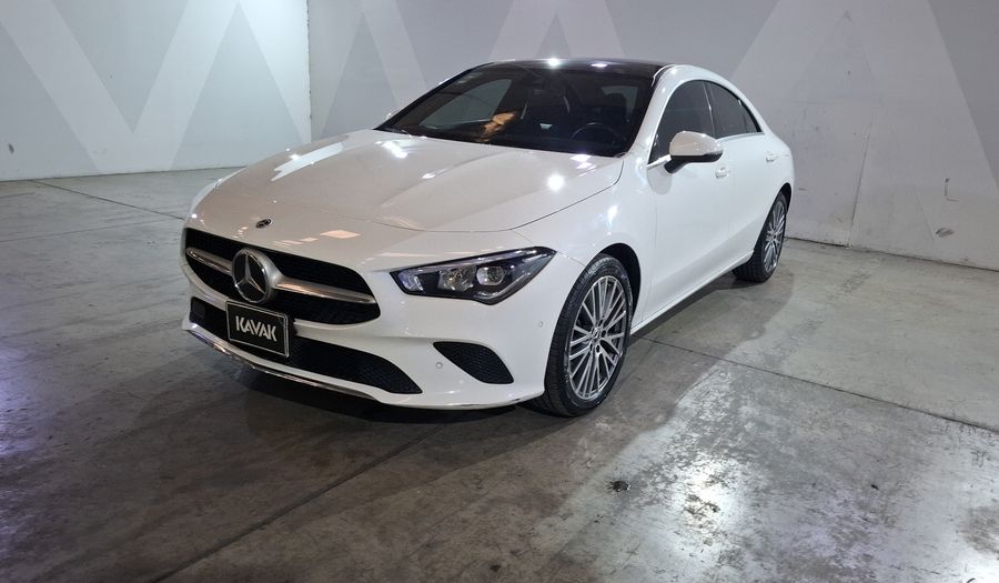 Mercedes Benz Clase Cla 1.3 CLA 200 PROGRESSIVE DCT Coupe 2021