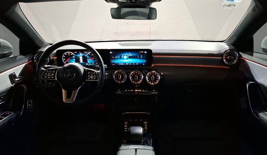 Mercedes Benz Clase Cla 1.3 CLA 200 PROGRESSIVE DCT Coupe 2021