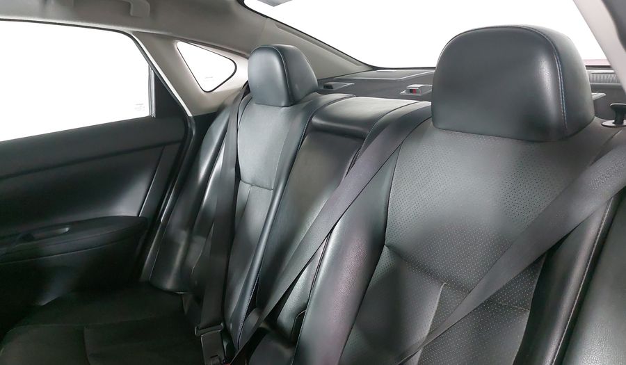 Nissan Sentra 1.6 SR TURBO Sedan 2017