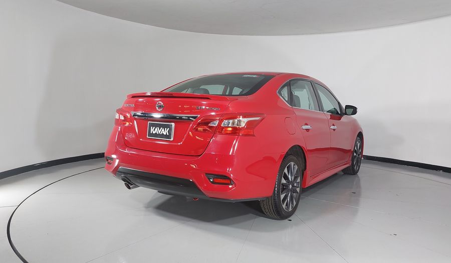 Nissan Sentra 1.6 SR TURBO Sedan 2017