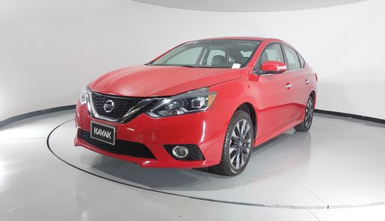 Nissan • Sentra
