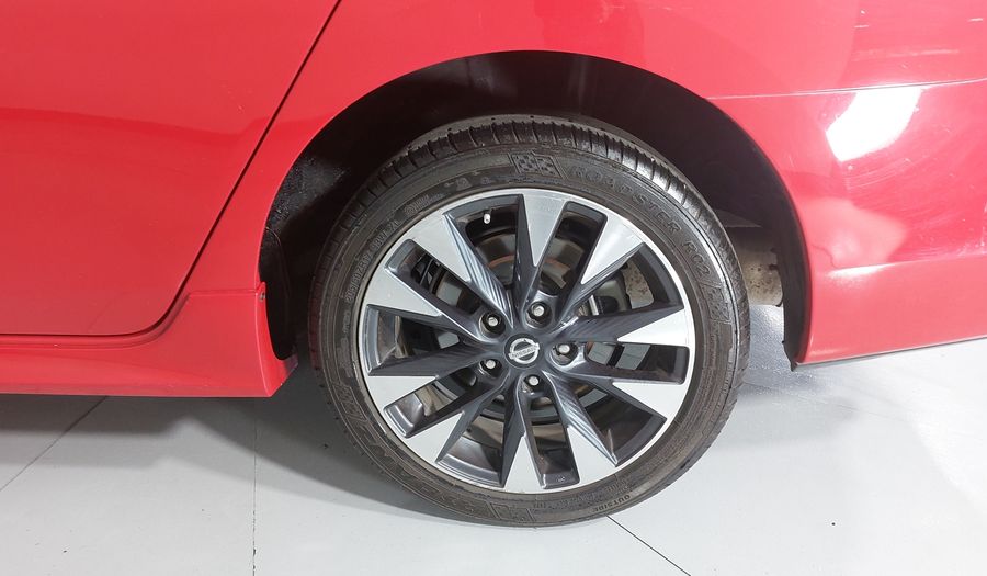 Nissan Sentra 1.6 SR TURBO Sedan 2017