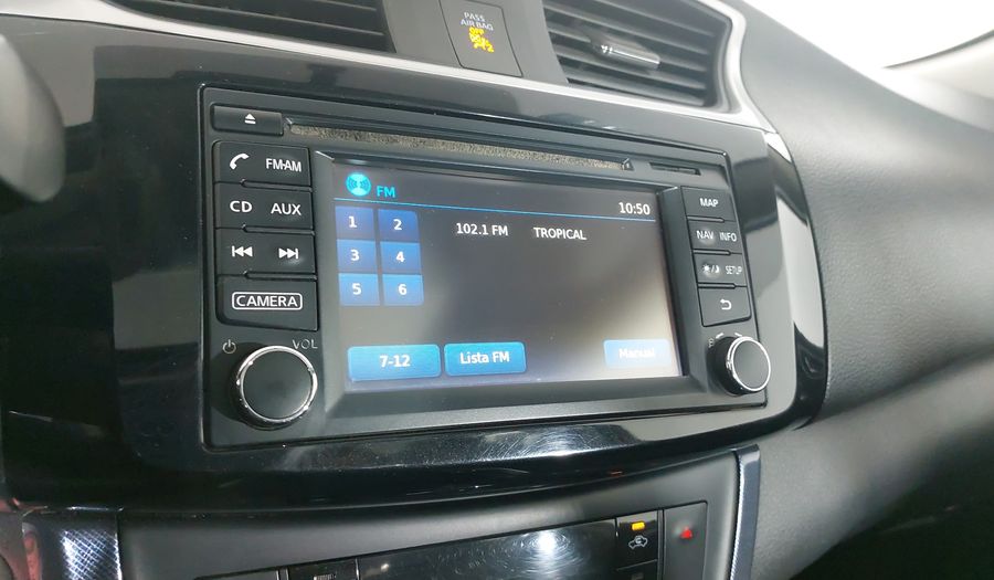 Nissan Sentra 1.6 SR TURBO Sedan 2017