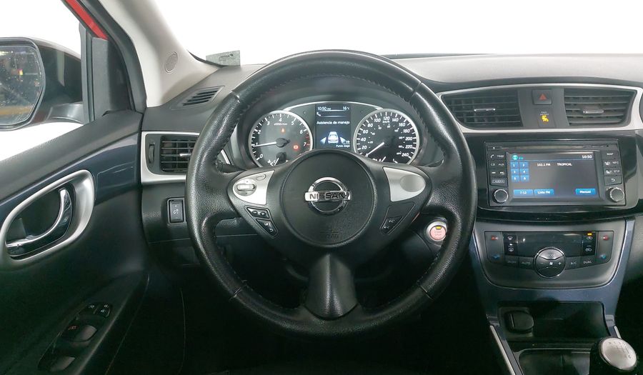 Nissan Sentra 1.6 SR TURBO Sedan 2017