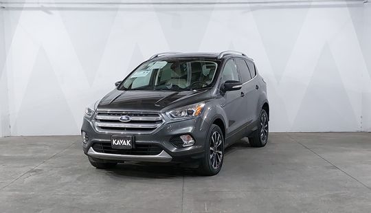 Ford • Escape