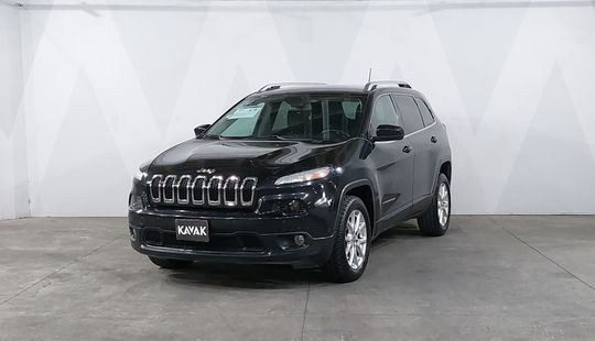 Jeep • Cherokee