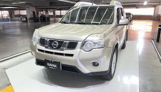 Nissan • X-Trail
