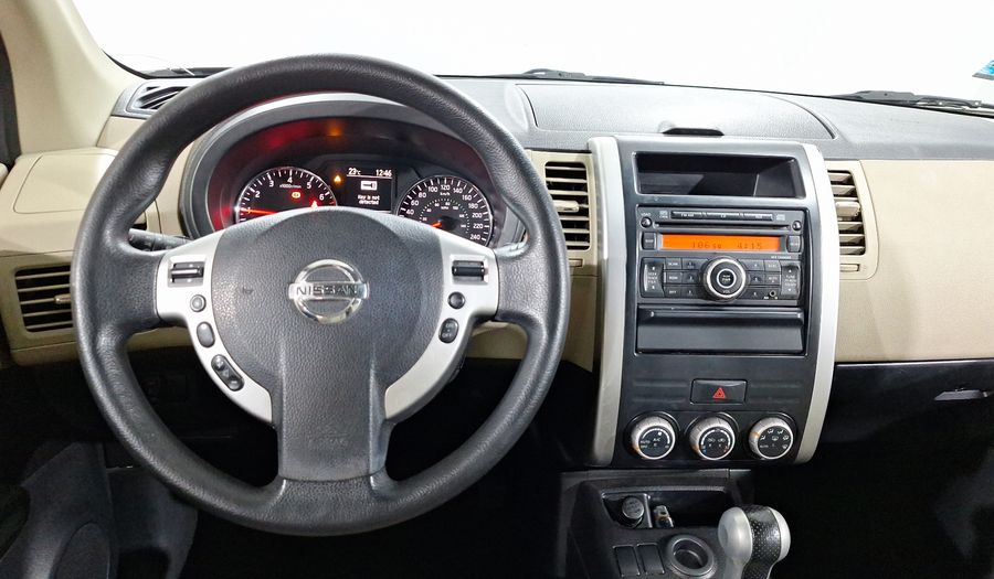 Nissan X-trail 2.5 SLX CVT Suv 2011