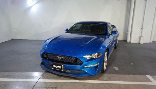 Ford • Mustang