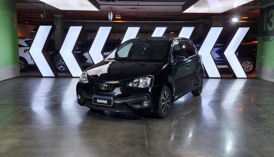 Toyota • Etios