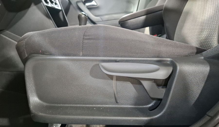 Volkswagen Vento 1.6 COMFORTLINE Sedan 2019