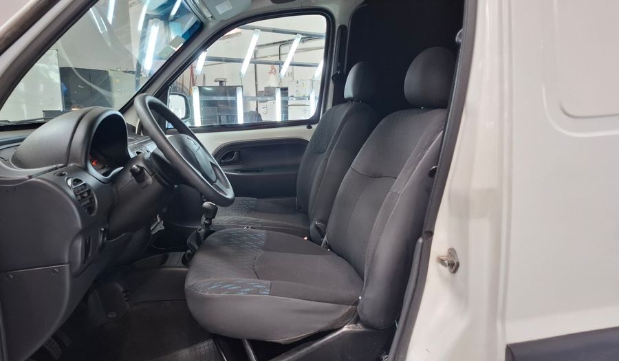 Renault Kangoo 1.6 CONFORT Van 2017