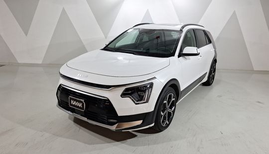 Kia • Niro