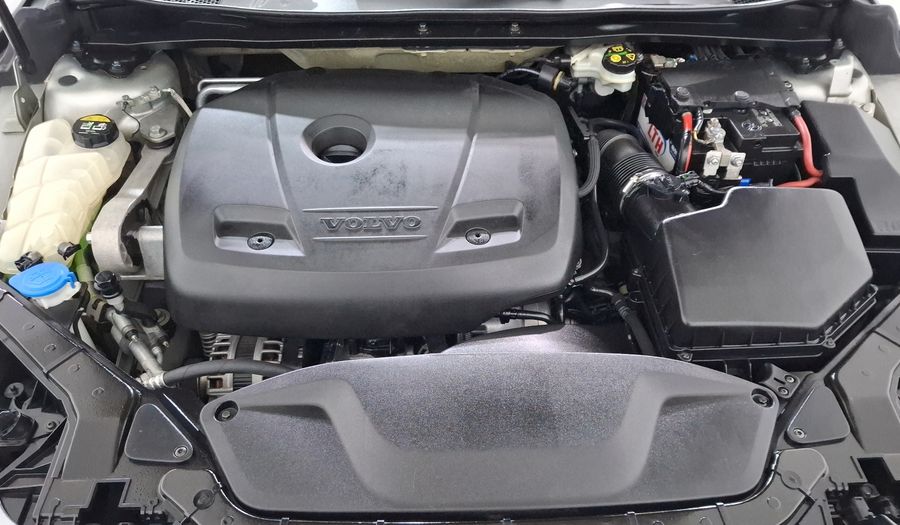 Volvo V40 2.0 INSPIRATION T5 AWD AUTO Hatchback 2017