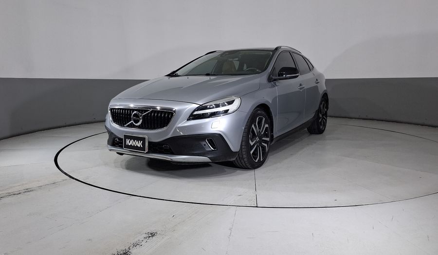 Volvo V40 2.0 INSPIRATION T5 AWD AUTO Hatchback 2017