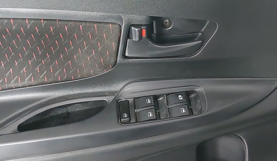 Toyota Avanza 1.5 LE AUTO Minivan 2021