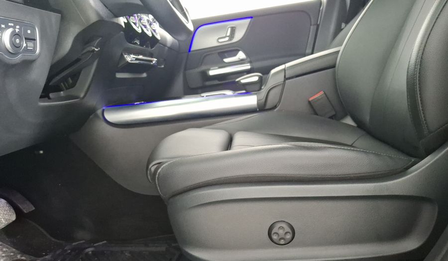Mercedes Benz Clase Gla 1.3 200 PROGRESSIVE DCT Suv 2023