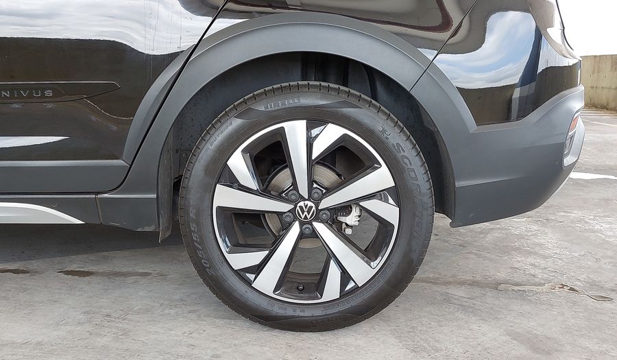 Volkswagen Nivus HIGHLINE AUTOMÃTICO Suv 2023