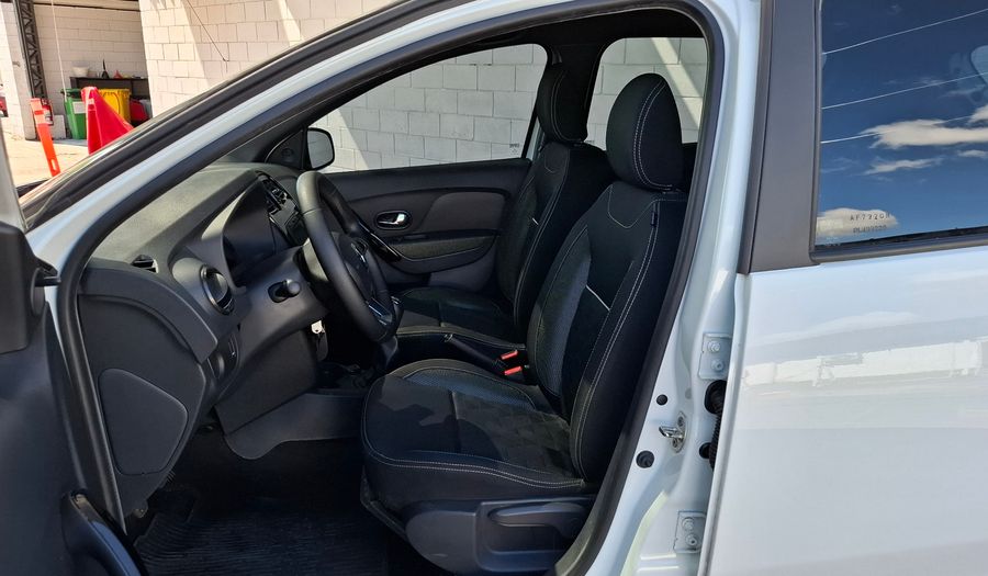 Renault Sandero 1.6 ZEN Hatchback 2022