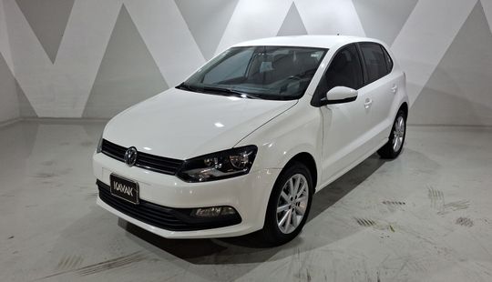 Volkswagen • Polo