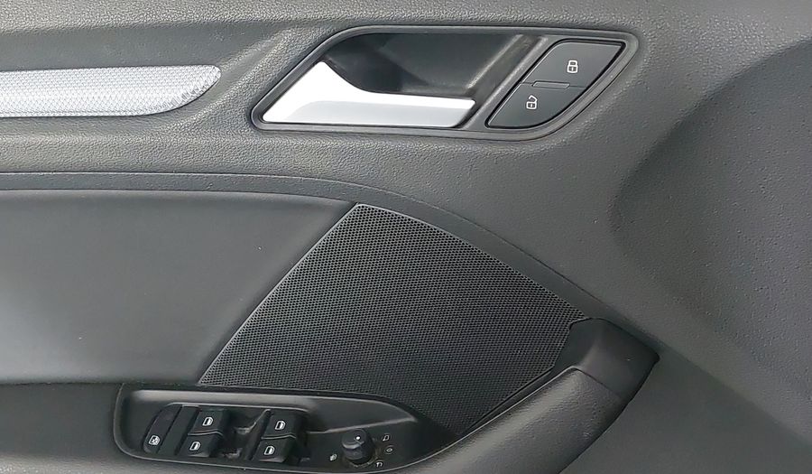 Audi A3 1.4 TFSI ATTRACTION S TRONIC Sedan 2015