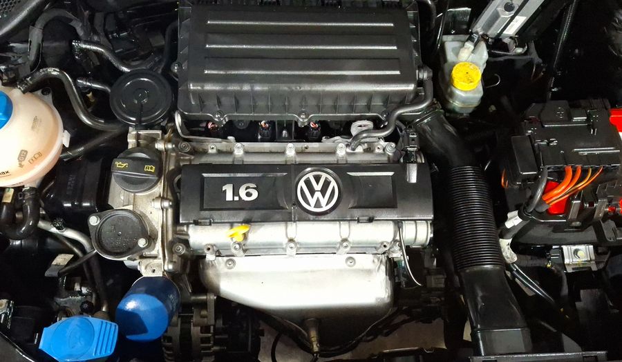 Volkswagen Polo 1.6 STARTLINE STD. Hatchback 2018