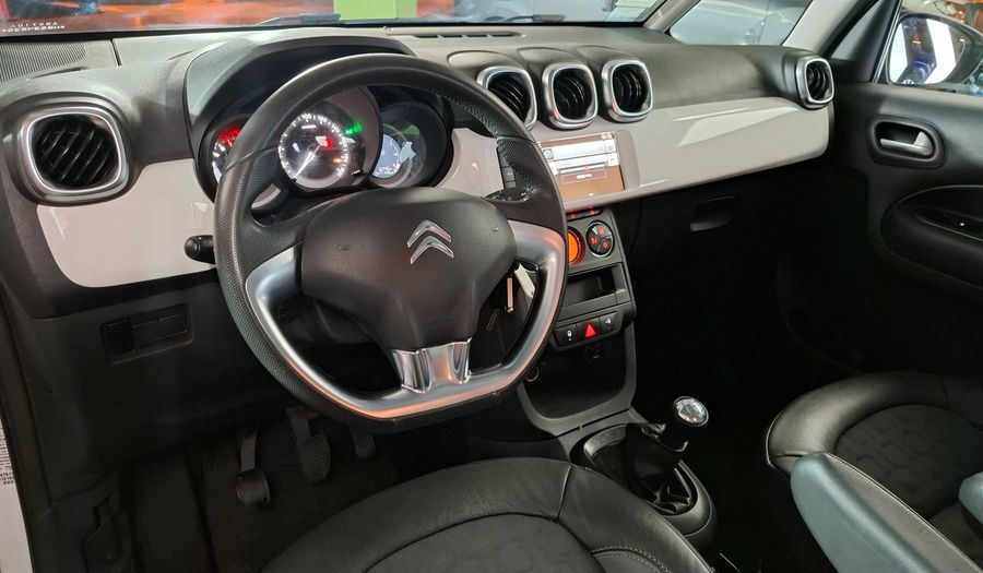 Citroen C3 Aircross 1.6 SHINE W Minivan 2017