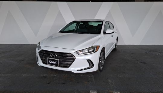 Hyundai • Elantra