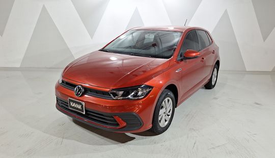 Volkswagen • Polo