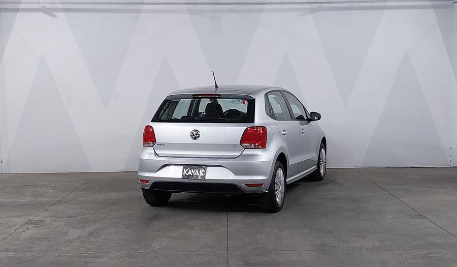 Volkswagen Polo 1.6 STARTLINE AUTO Hatchback 2020