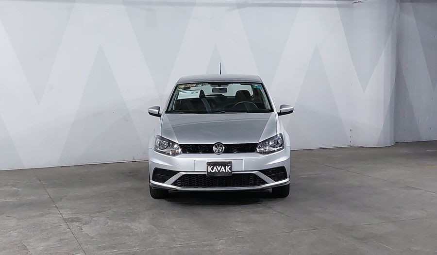 Volkswagen Polo 1.6 STARTLINE AUTO Hatchback 2020