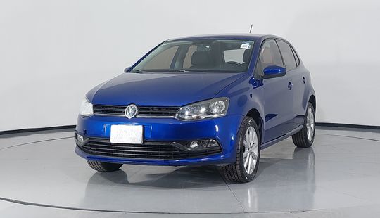 Volkswagen • Polo